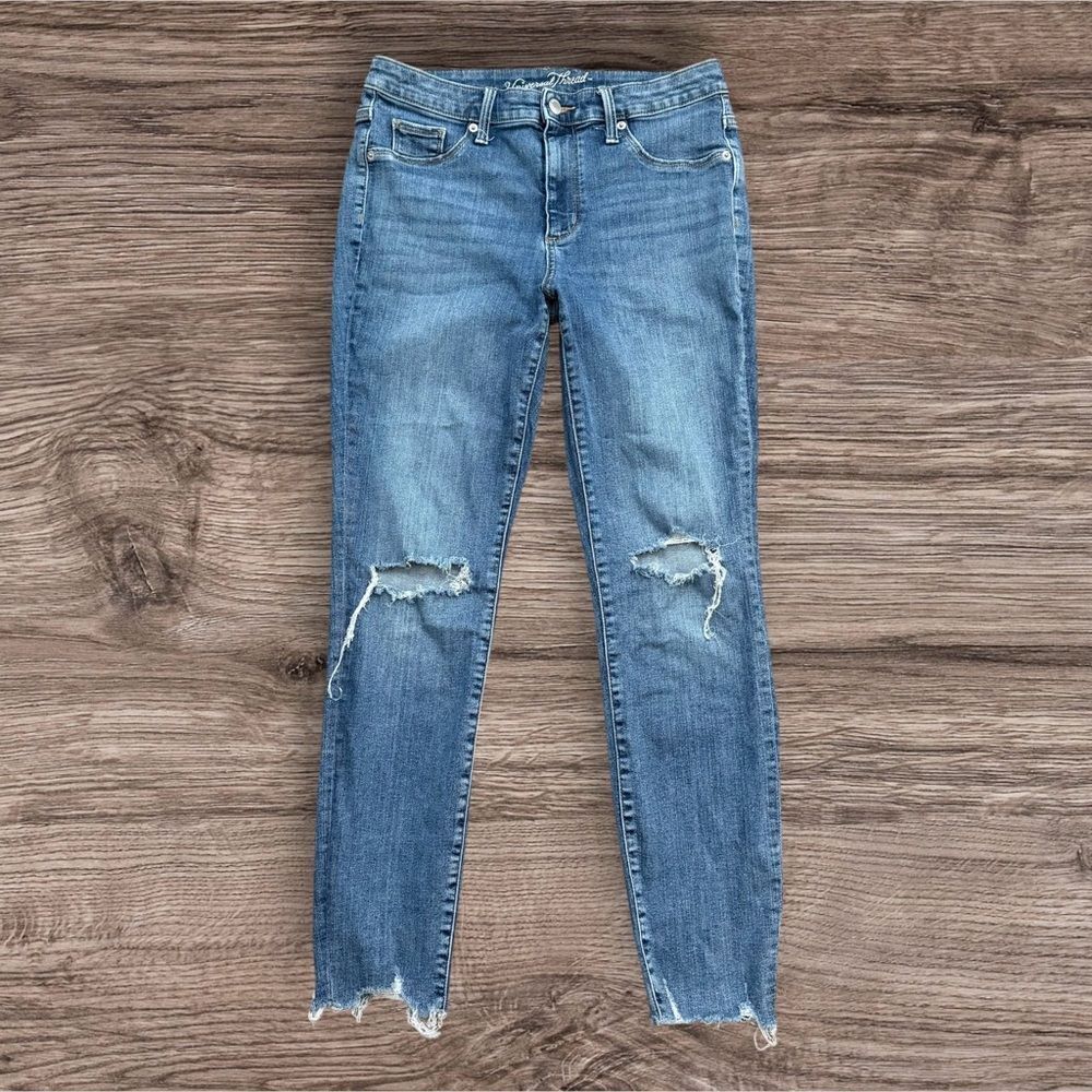 Universal Thread Blue Skinny Jeans with Distressed Details